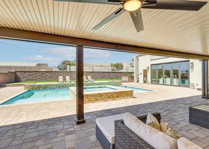 Havasu Desert Oasis: Pool, & Rv Garage *